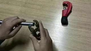 Tube Cutter 04 Type